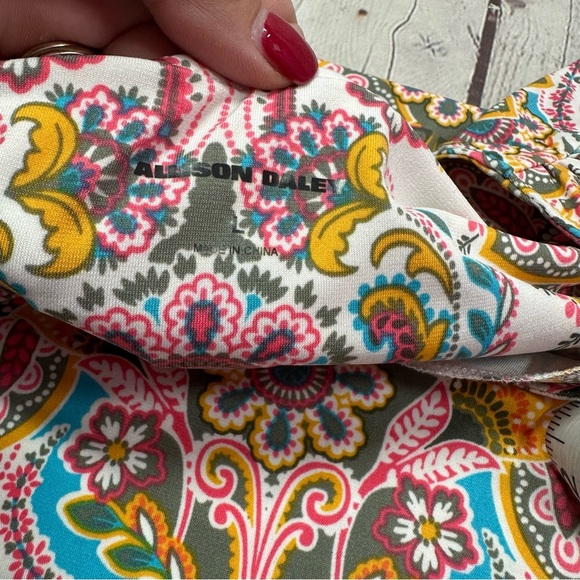 allison daley Colorful Paisley peasant Top boho western business casual sz L - Picture 7 of 9